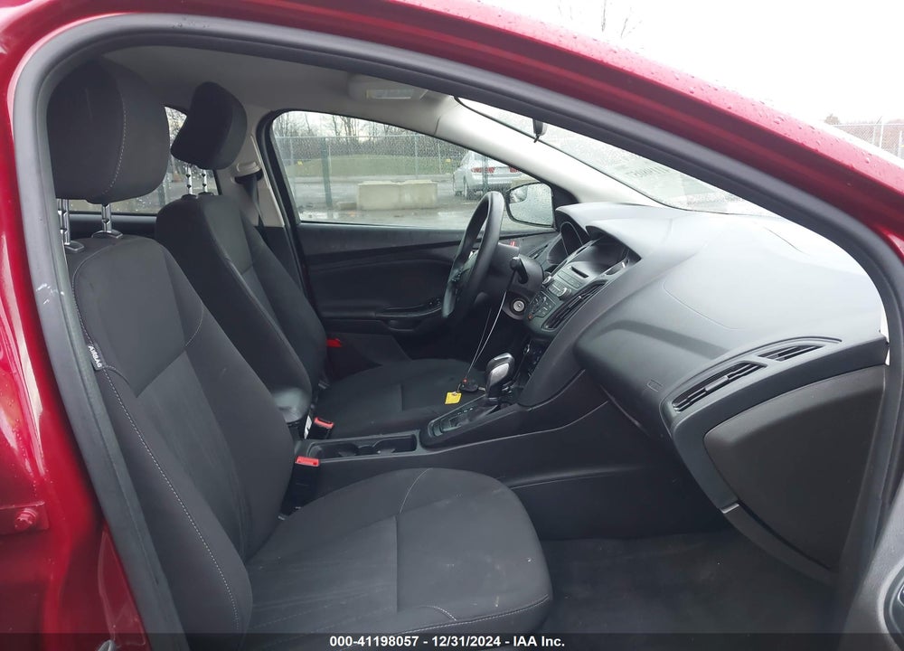 2015 FORD FOCUS SE VIN: 1FADP3F20FL313408