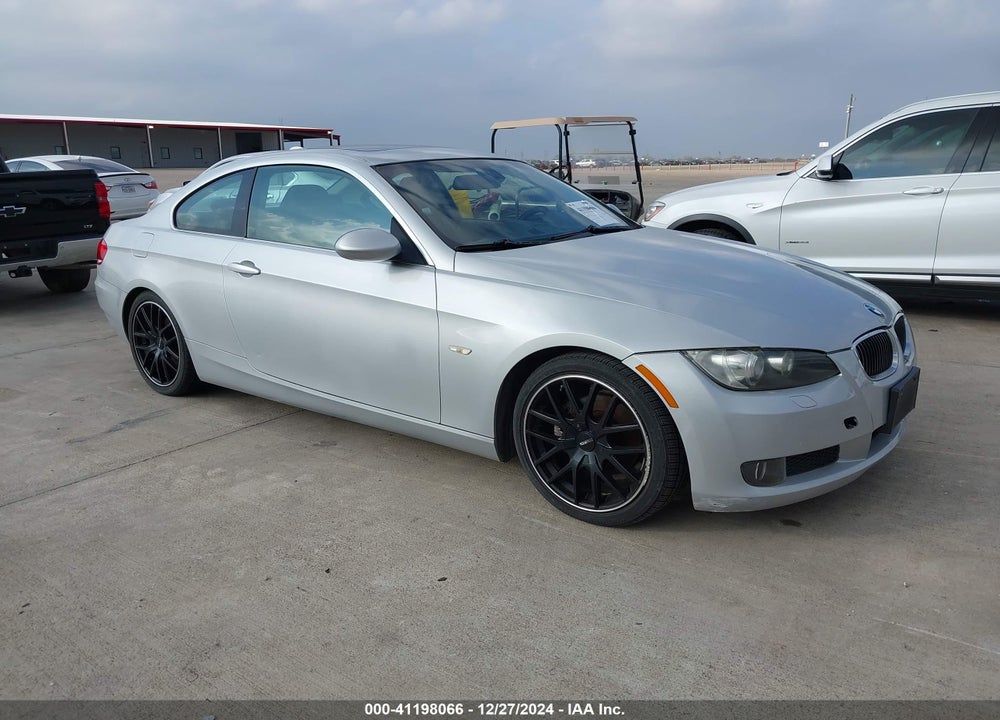 2007 BMW 328I VIN: WBAWB33537P130852