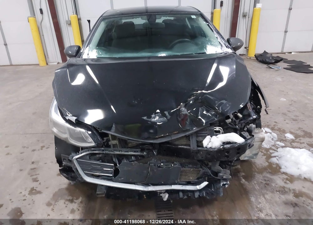 2017 CHEVROLET CRUZE VIN: 1G1BE5SM0H7204543
