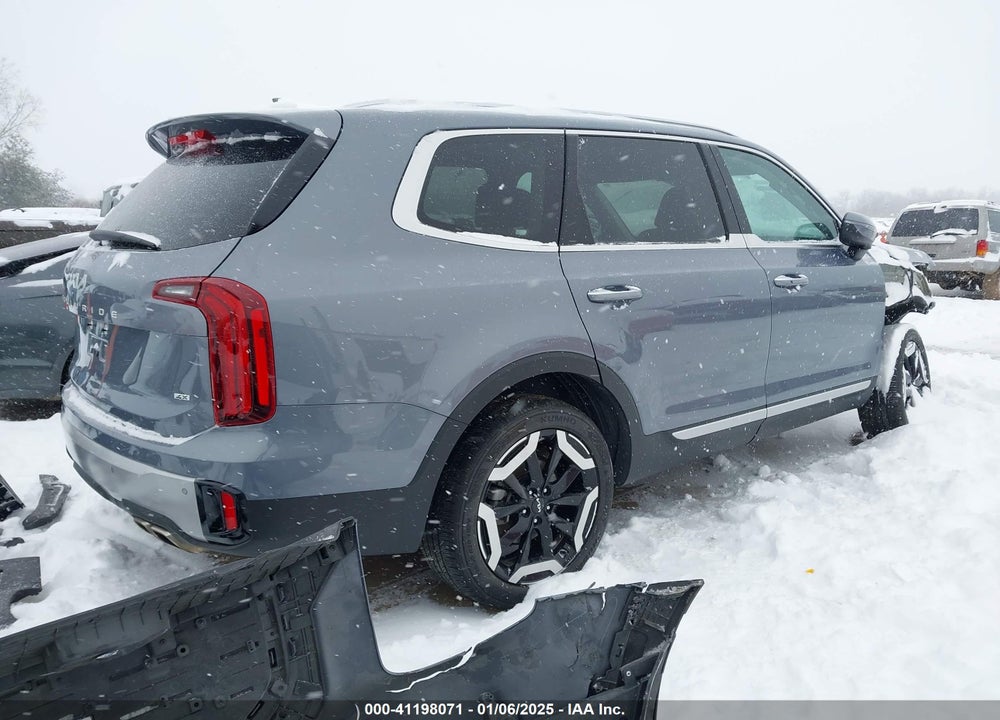 2023 KIA TELLURIDE S VIN: 5XYP6DGC3PG325699