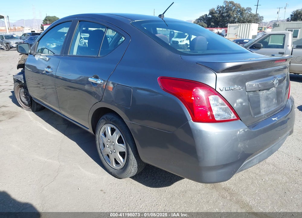 2018 NISSAN VERSA VIN: 3N1CN7AP0JL879350