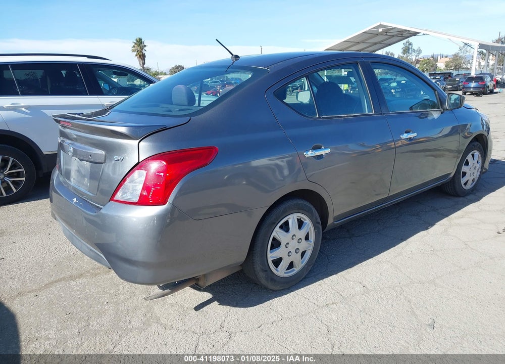 2018 NISSAN VERSA VIN: 3N1CN7AP0JL879350