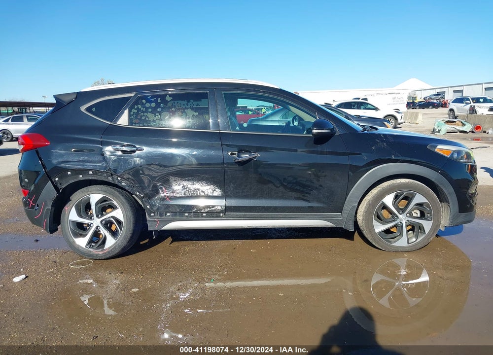 2017 HYUNDAI TUCSON LIMITED VIN: KM8J33A26HU298812