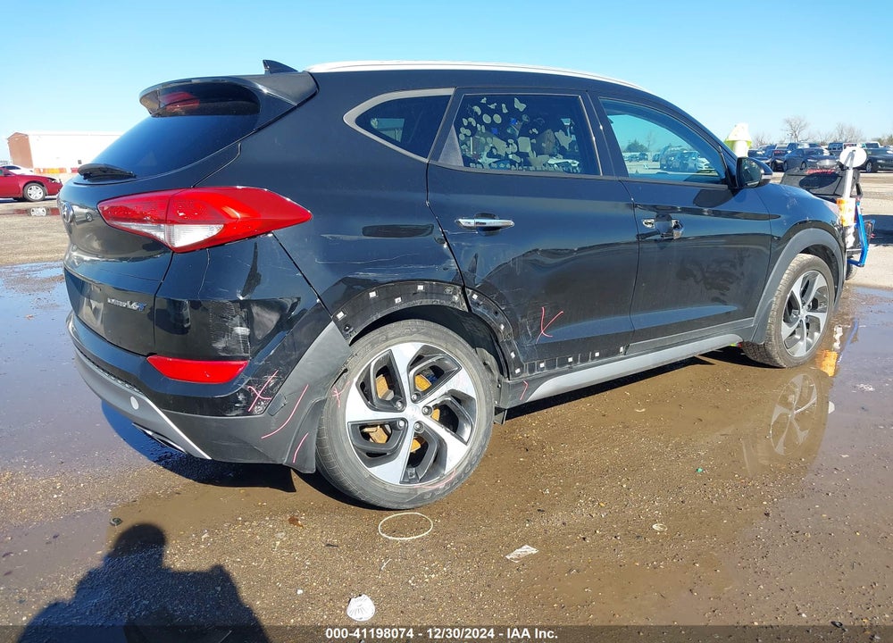 2017 HYUNDAI TUCSON LIMITED VIN: KM8J33A26HU298812
