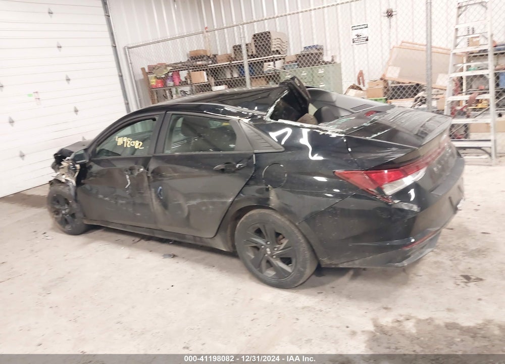 2023 HYUNDAI ELANTRA VIN: KMHLM4AG9PU391720