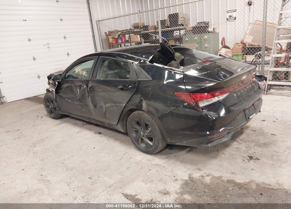 2023 HYUNDAI ELANTRA VIN: KMHLM4AG9PU391720