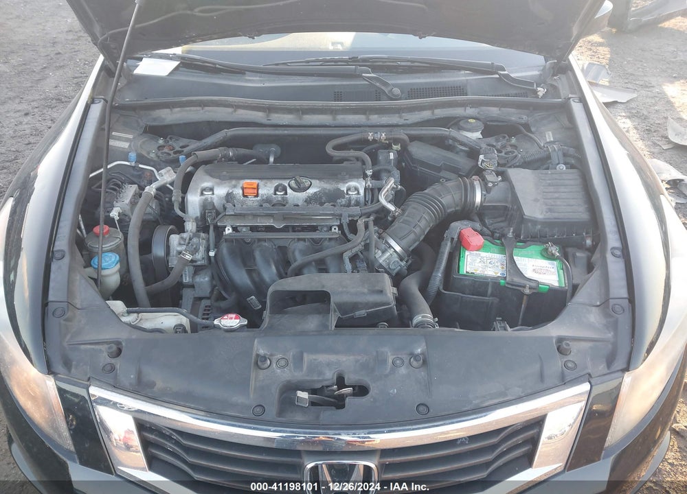 2010 HONDA ACCORD 2.4 EX VIN: 1HGCP2F75AA114419