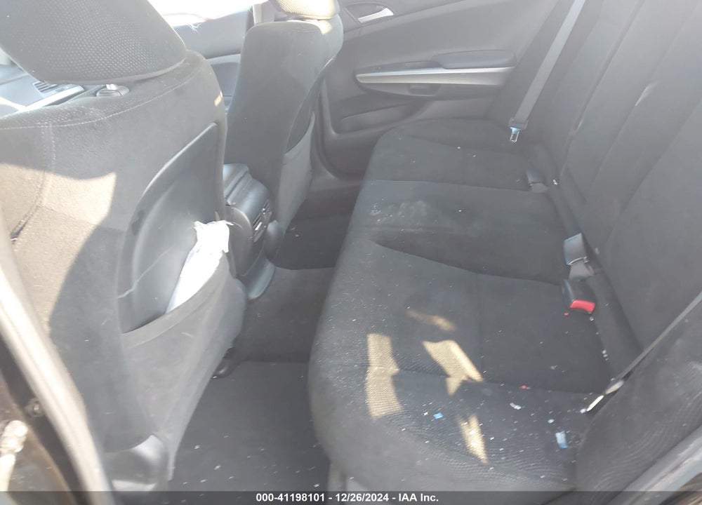 2010 HONDA ACCORD 2.4 EX VIN: 1HGCP2F75AA114419