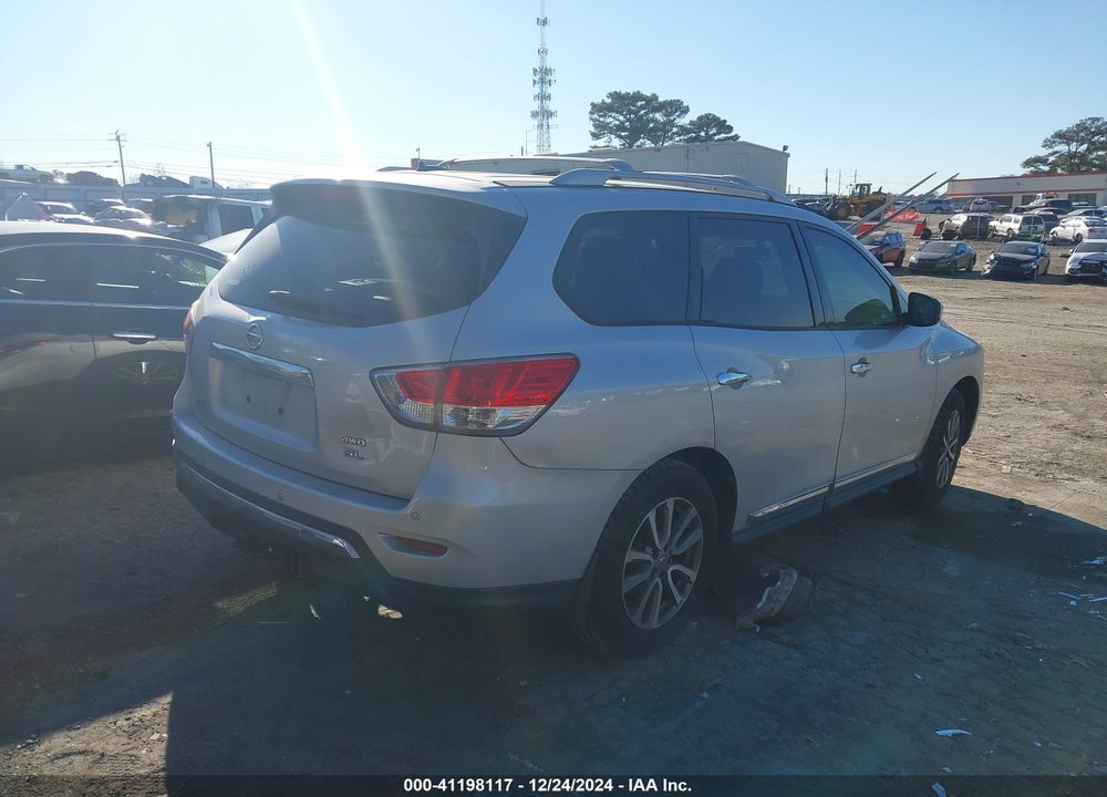 2013 NISSAN PATHFINDER SL VIN: 5N1AR2MM4DC612642
