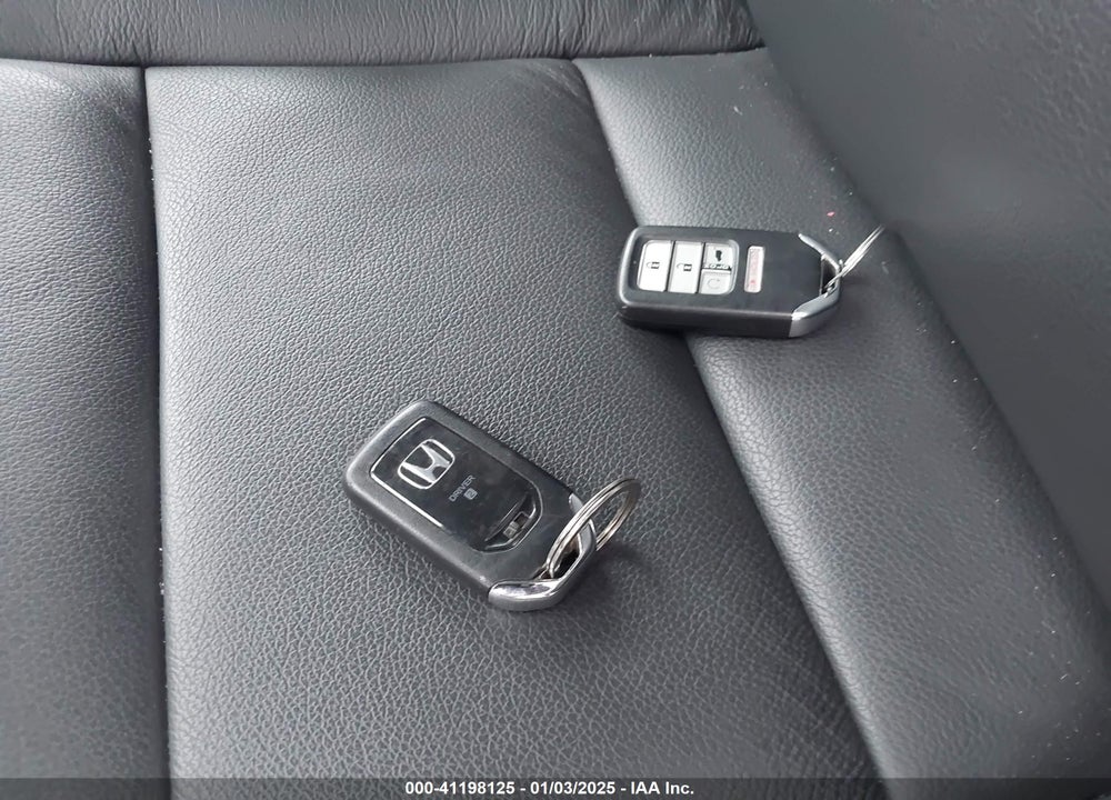 2022 HONDA PILOT 2WD EX-L VIN: 5FNYF5H50NB000264