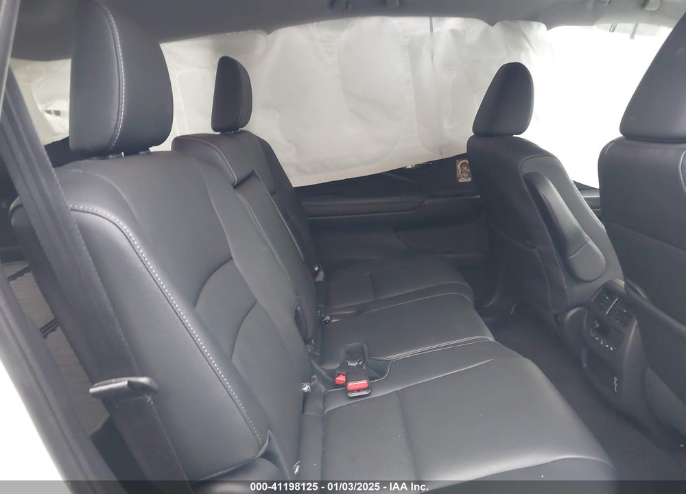 2022 HONDA PILOT 2WD EX-L VIN: 5FNYF5H50NB000264