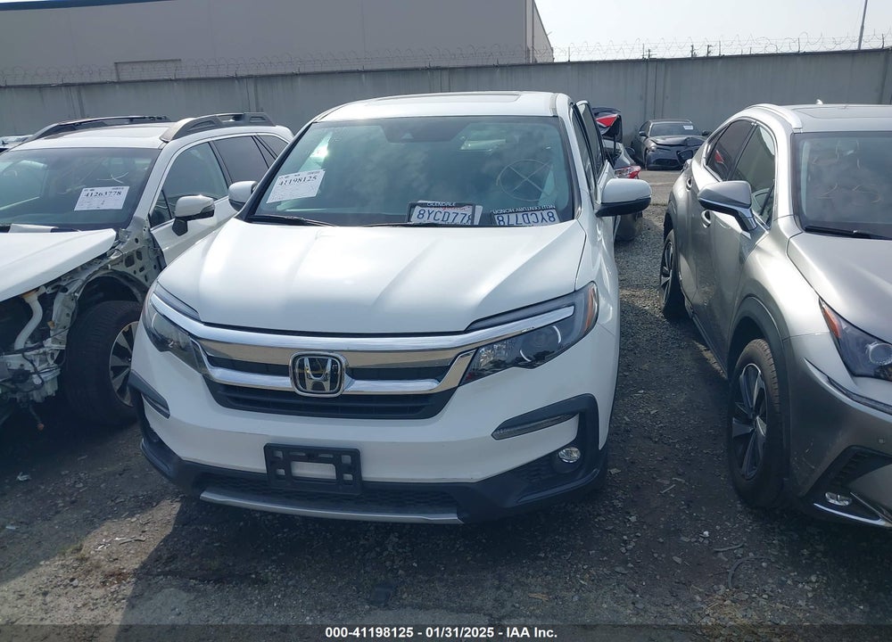 2022 HONDA PILOT 2WD EX-L VIN: 5FNYF5H50NB000264