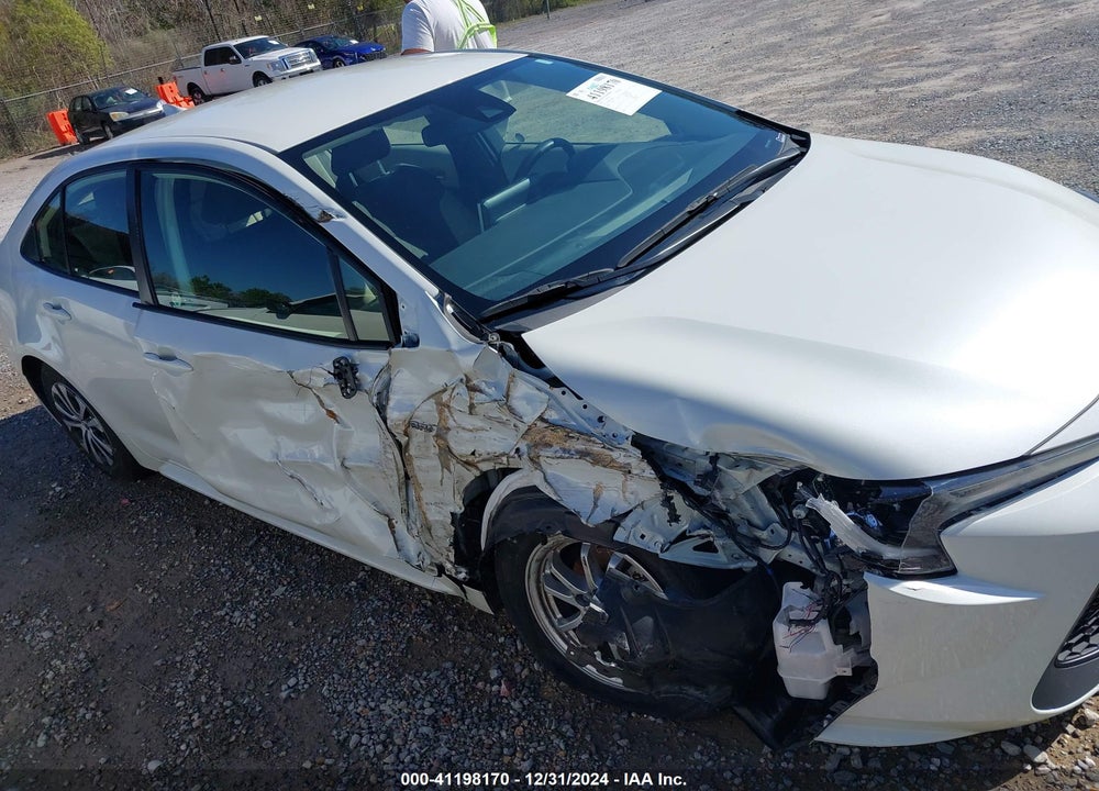 2021 TOYOTA COROLLA VIN: JTDEAMDE2MJ021853