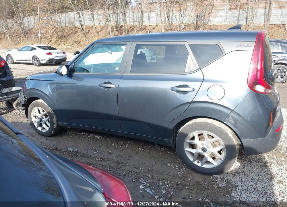 2020 KIA SOUL VIN: KNDJ23AU1L7013577