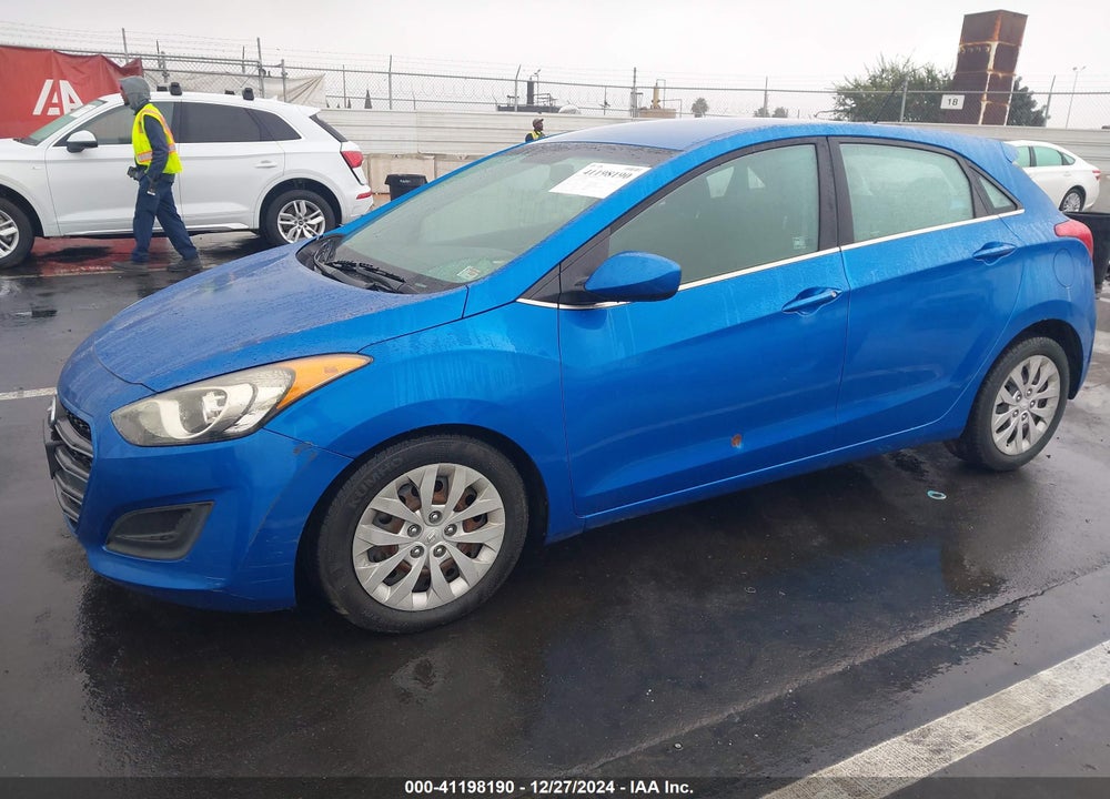 2017 HYUNDAI ELANTRA GT VIN: KMHD35LHXHU364398