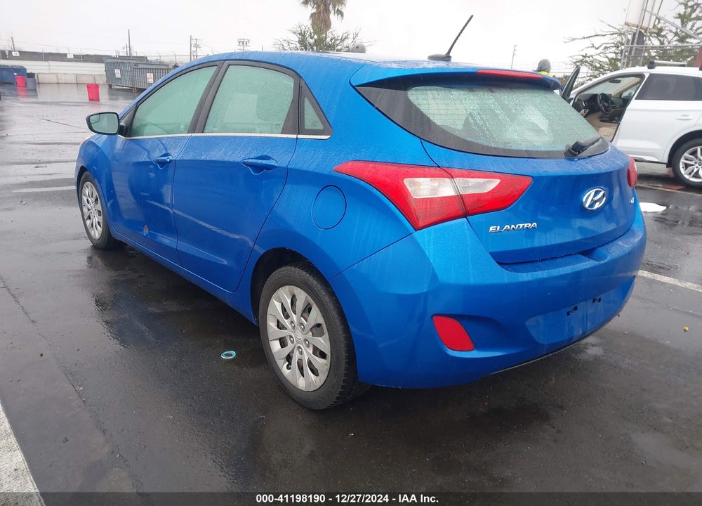 2017 HYUNDAI ELANTRA GT VIN: KMHD35LHXHU364398