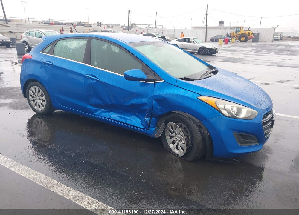 2017 HYUNDAI ELANTRA GT VIN: KMHD35LHXHU364398