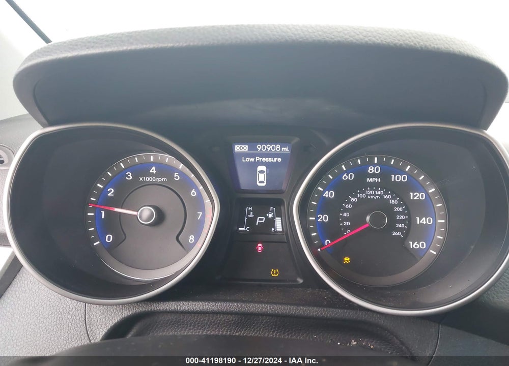 2017 HYUNDAI ELANTRA GT VIN: KMHD35LHXHU364398