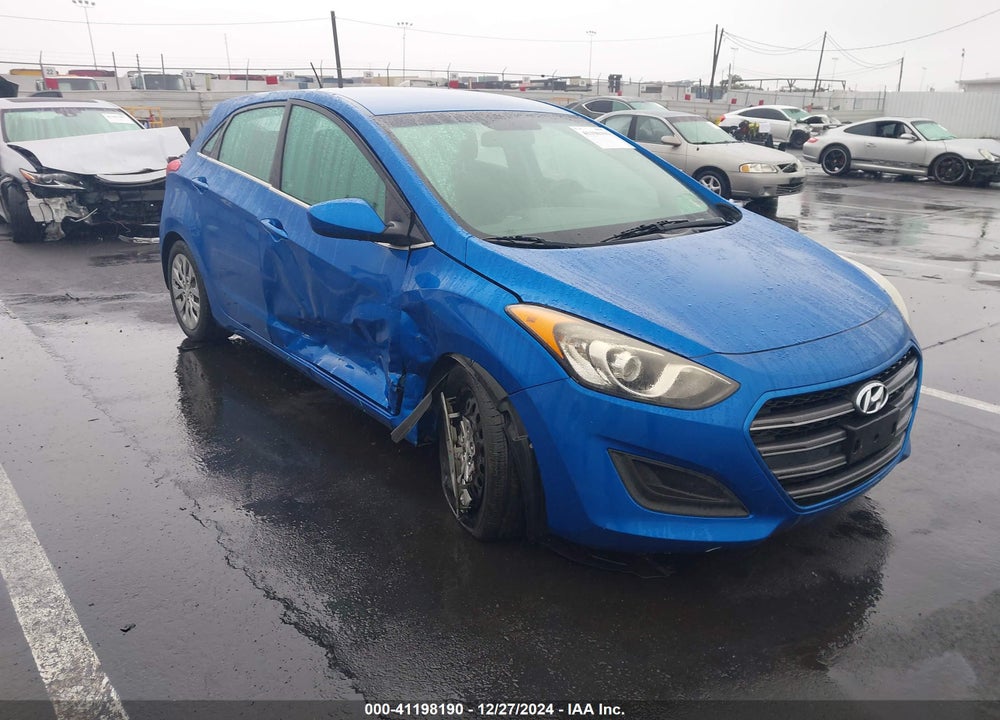 2017 HYUNDAI ELANTRA GT VIN: KMHD35LHXHU364398