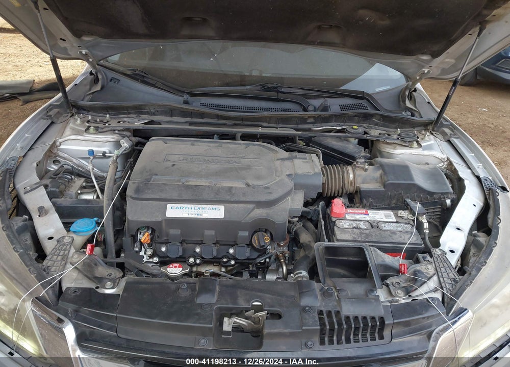 2013 HONDA ACCORD TOURING VIN: 1HGCR3F98DA031590