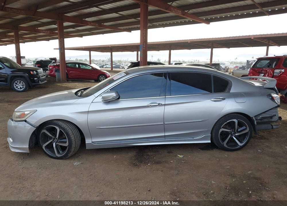 2013 HONDA ACCORD TOURING VIN: 1HGCR3F98DA031590
