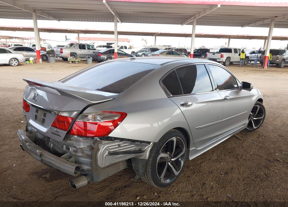 2013 HONDA ACCORD TOURING VIN: 1HGCR3F98DA031590