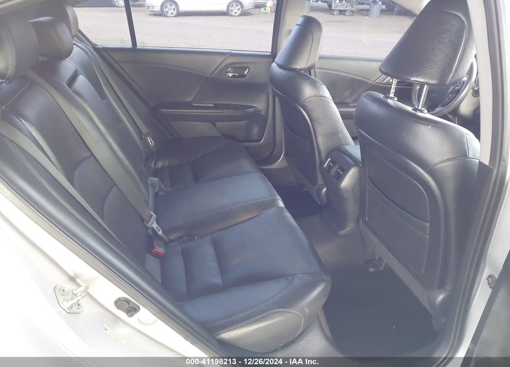 2013 HONDA ACCORD TOURING VIN: 1HGCR3F98DA031590