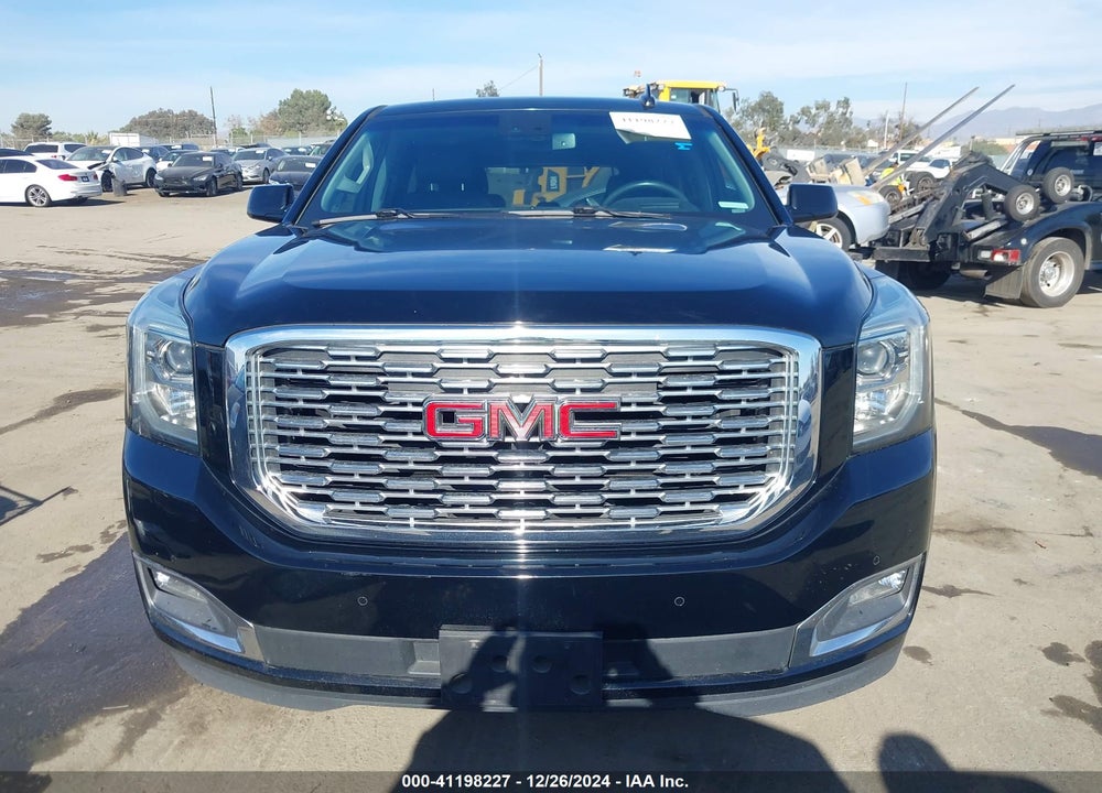 2019 GMC YUKON DENALI VIN: 1GKS2CKJ4KR191886
