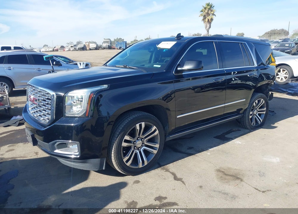 2019 GMC YUKON DENALI VIN: 1GKS2CKJ4KR191886