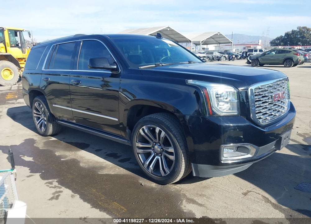 2019 GMC YUKON DENALI VIN: 1GKS2CKJ4KR191886