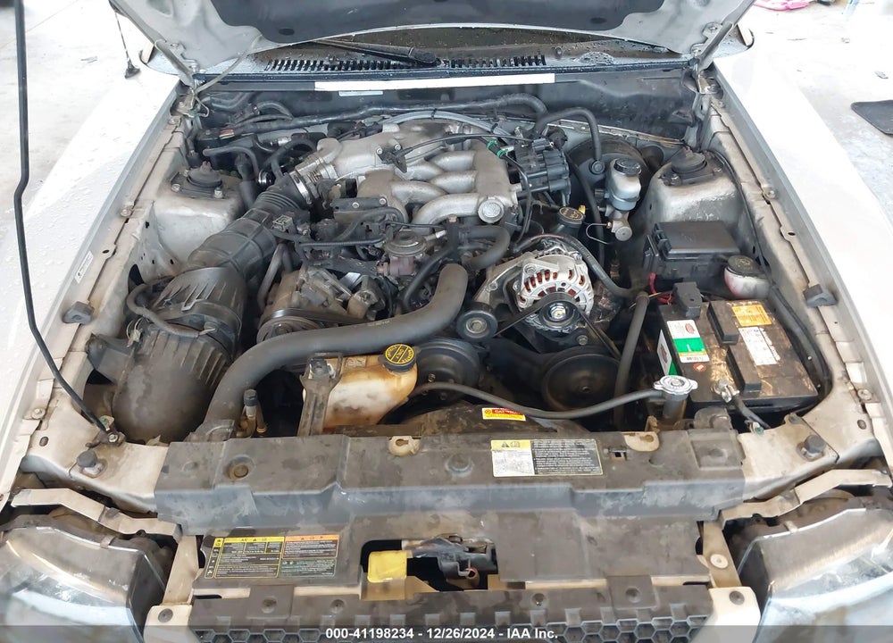 2002 FORD MUSTANG VIN: 1FAFP40422F125572