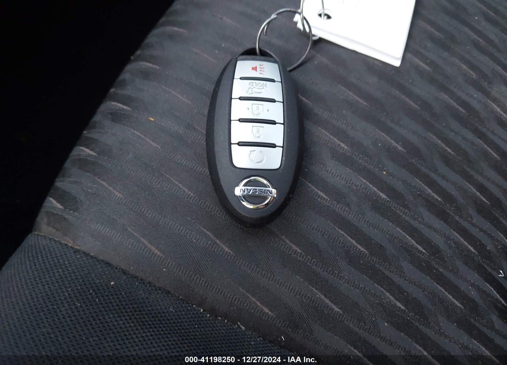 2018 NISSAN ROGUE SV VIN: JN8AT2MT8JW456410