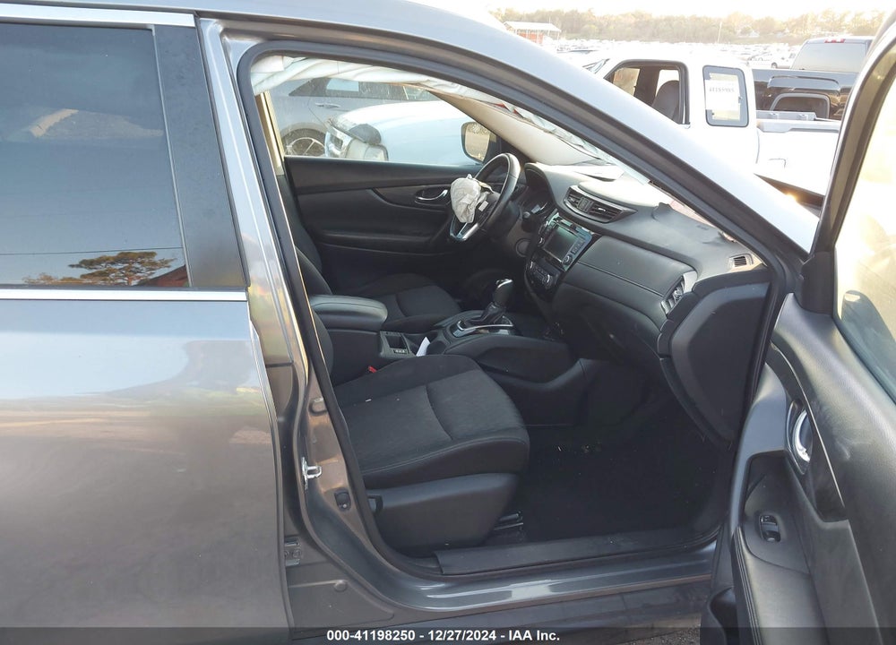 2018 NISSAN ROGUE SV VIN: JN8AT2MT8JW456410