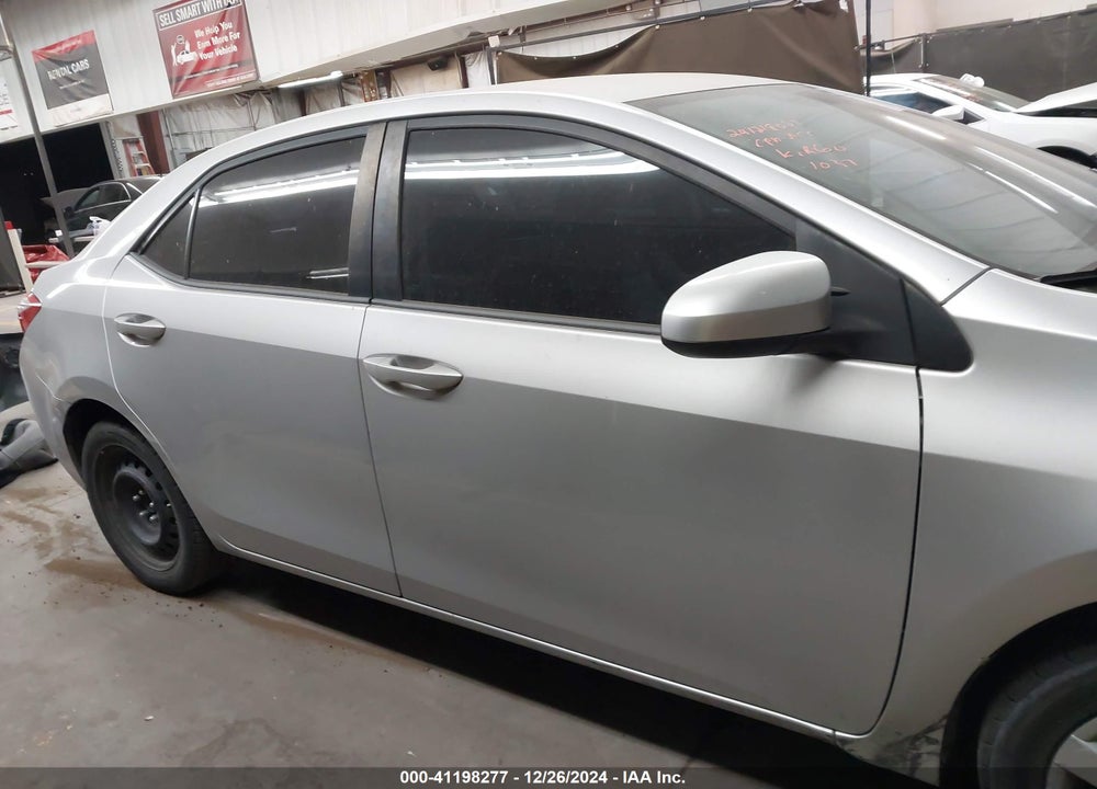 2015 TOYOTA COROLLA VIN: 5YFBURHE6FP291037