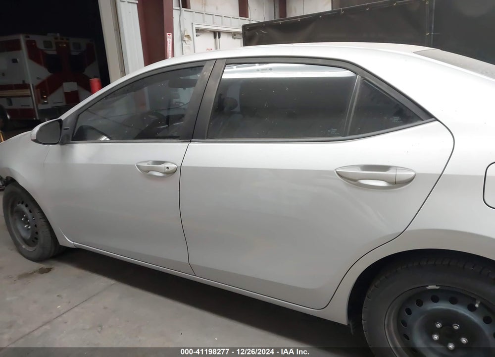 2015 TOYOTA COROLLA VIN: 5YFBURHE6FP291037
