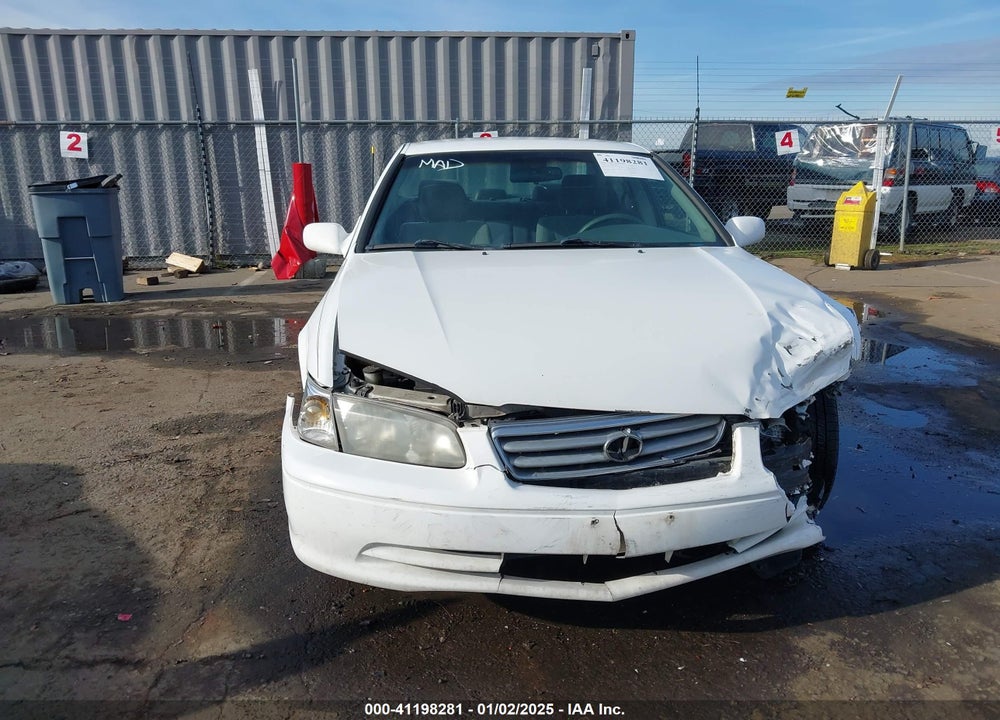 2000 TOYOTA CAMRY LE V6 VIN: JT2BF22K7Y0266041