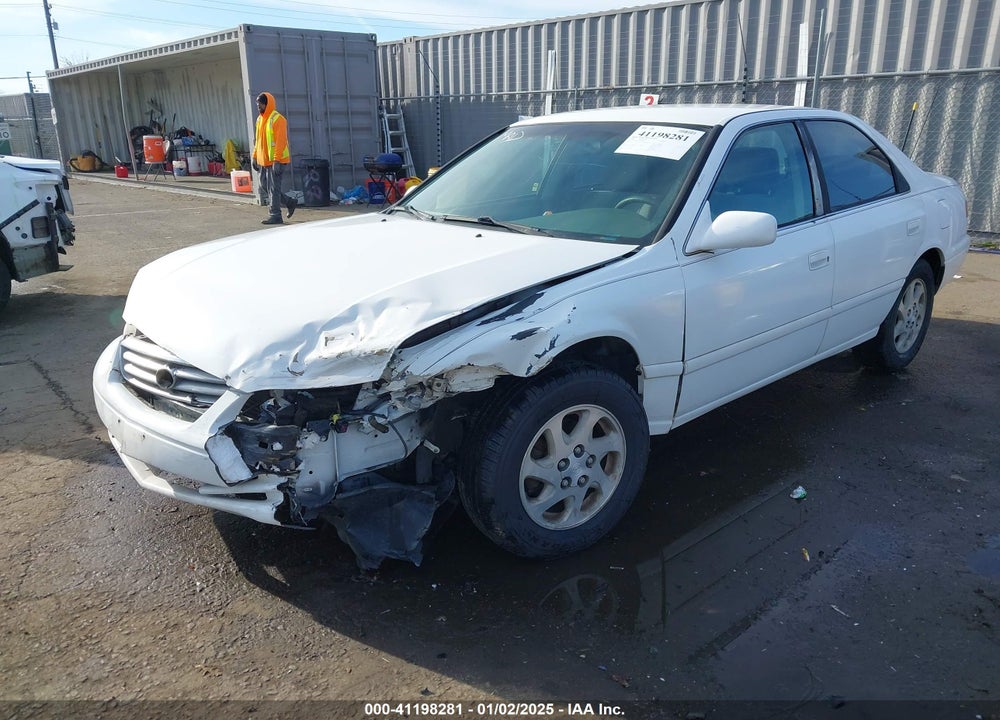 2000 TOYOTA CAMRY LE V6 VIN: JT2BF22K7Y0266041