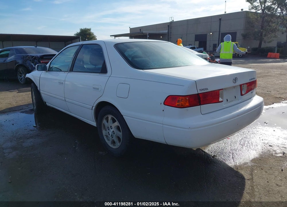 2000 TOYOTA CAMRY LE V6 VIN: JT2BF22K7Y0266041