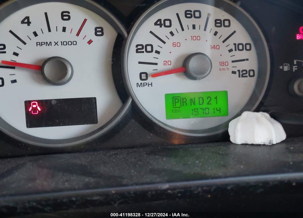 2005 FORD ESCAPE XLT VIN: 1FMCU03145KA18630