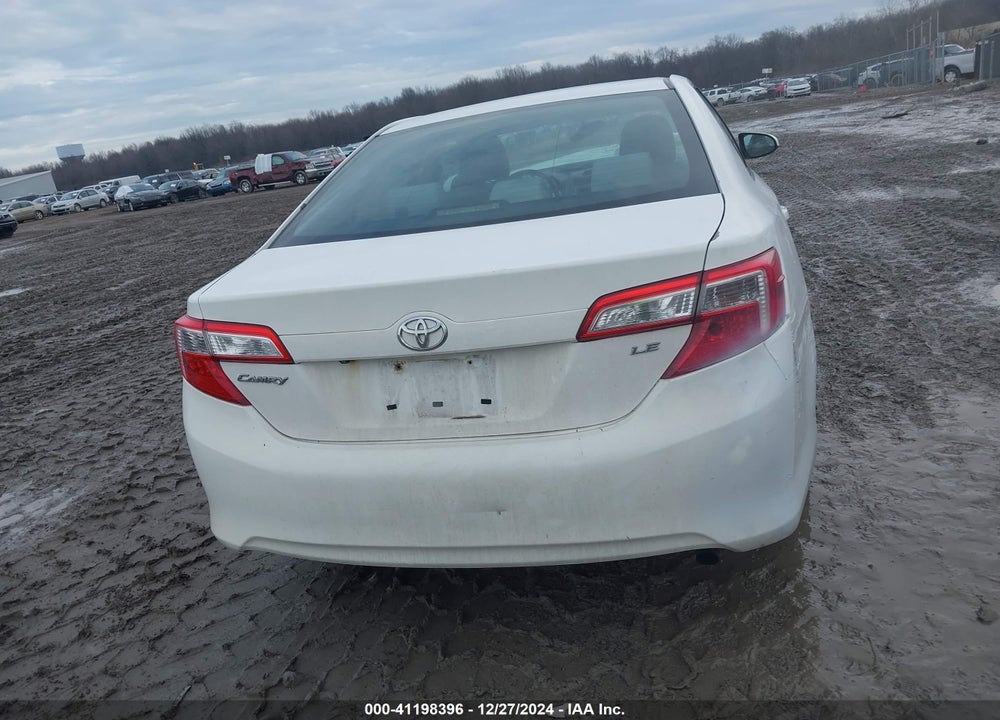 2014 TOYOTA CAMRY LE VIN: 4T4BF1FKXER402521