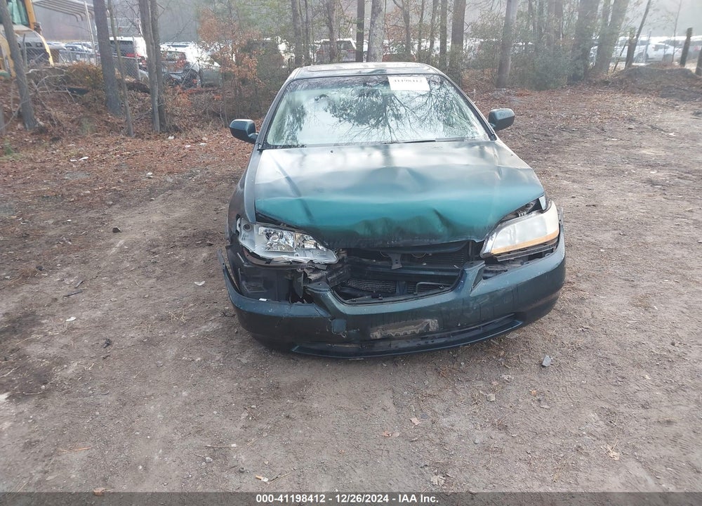2000 HONDA ACCORD 2.3 EX VIN: 1HGCG3255YA029701