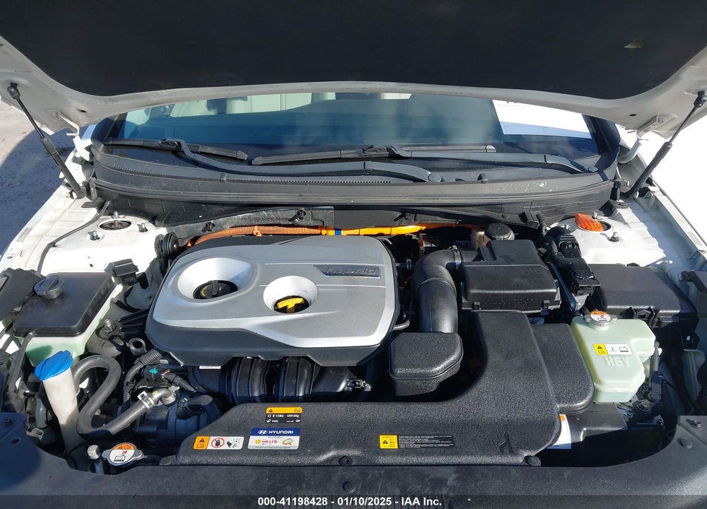 2017 HYUNDAI SONATA HYBRID VIN: KMHE24L31HA062540