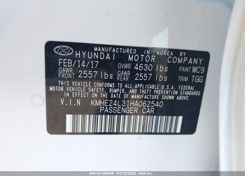 2017 HYUNDAI SONATA HYBRID VIN: KMHE24L31HA062540