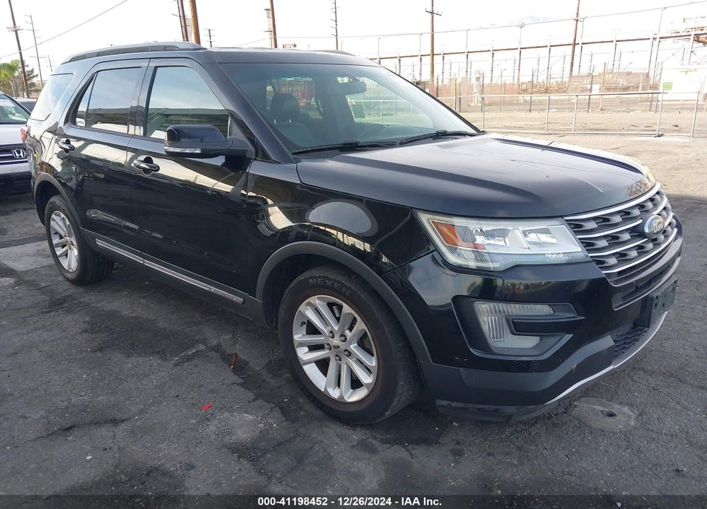 2017 FORD EXPLORER XLT VIN: 1FM5K7D83HGA27846