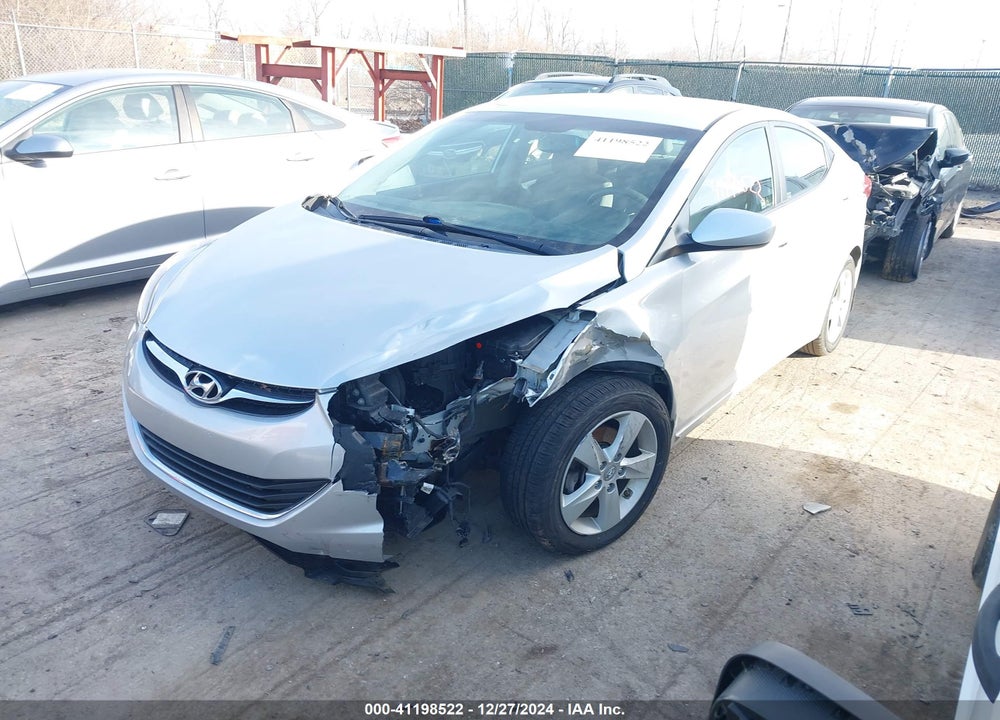 2013 HYUNDAI ELANTRA VIN: KMHDH4AE8DU960916