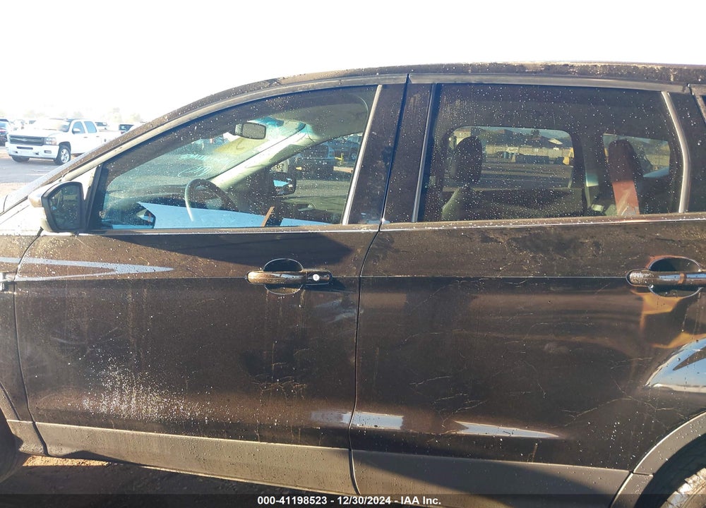 2013 FORD ESCAPE VIN: 1FMCU0HX2DUB55825
