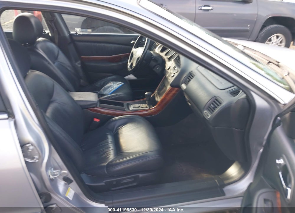 2002 ACURA TL 3.2 VIN: 19UUA56682A040607