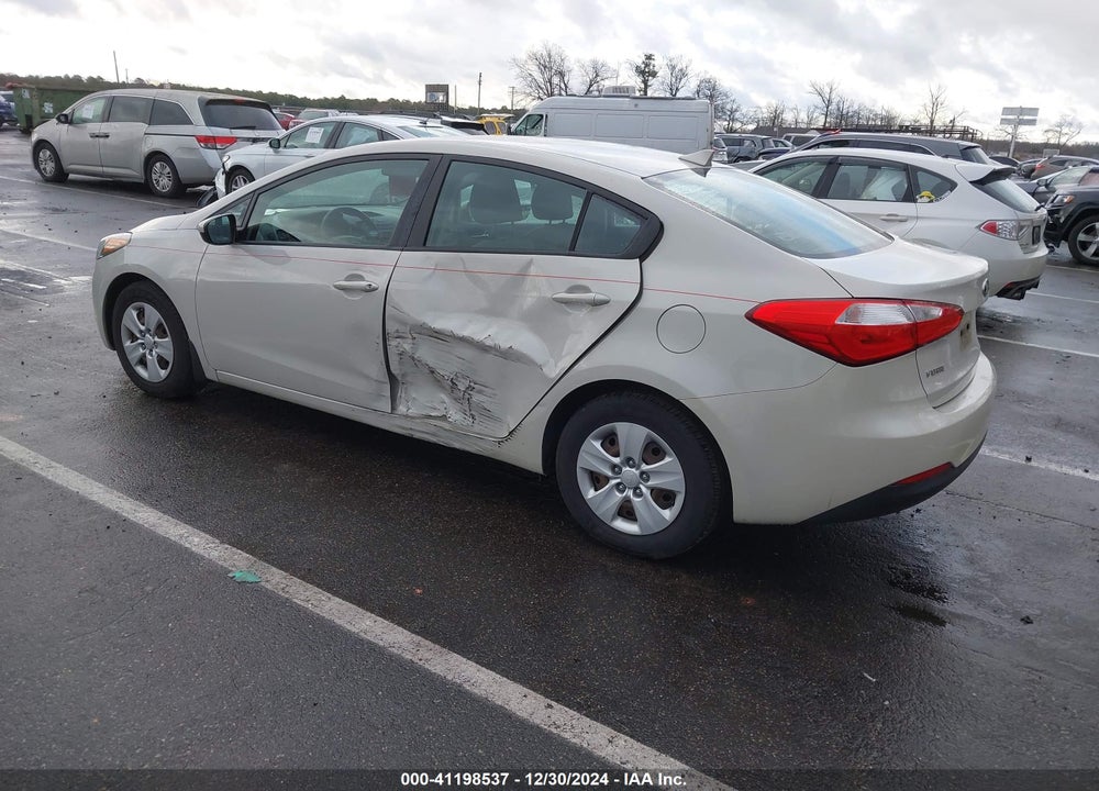 2015 KIA FORTE LX VIN: KNAFK4A67F5374838