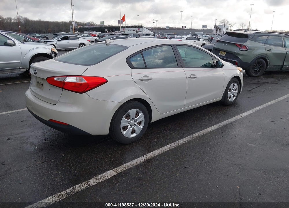 2015 KIA FORTE LX VIN: KNAFK4A67F5374838