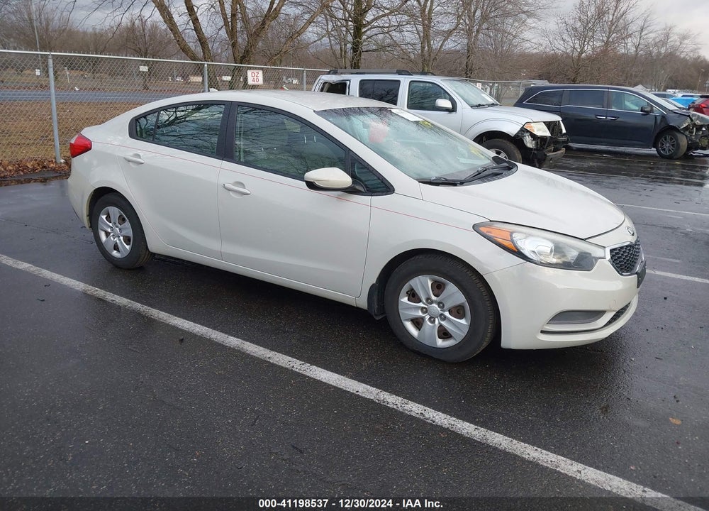 2015 KIA FORTE LX VIN: KNAFK4A67F5374838